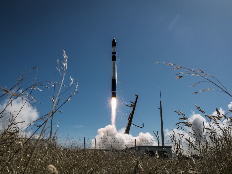 Electron launch of RAISE-4