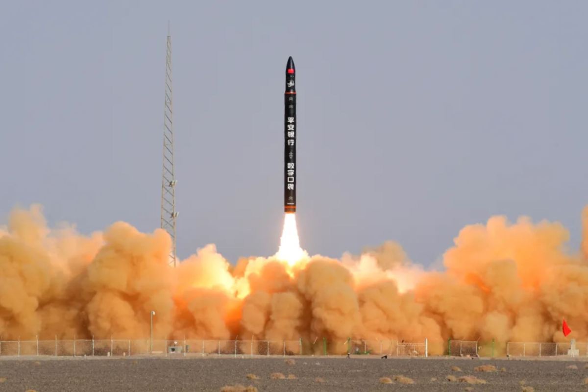 Liftoff of the second Ceres-1 rocket from Jiuquan on Dec. 6, 2021.