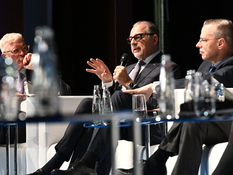Josef Aschbacher speaks at the Munich Space Summit. Credit: ESA / Munich Space Summit