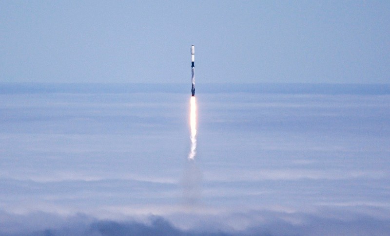 Starlink launch Vandenberg